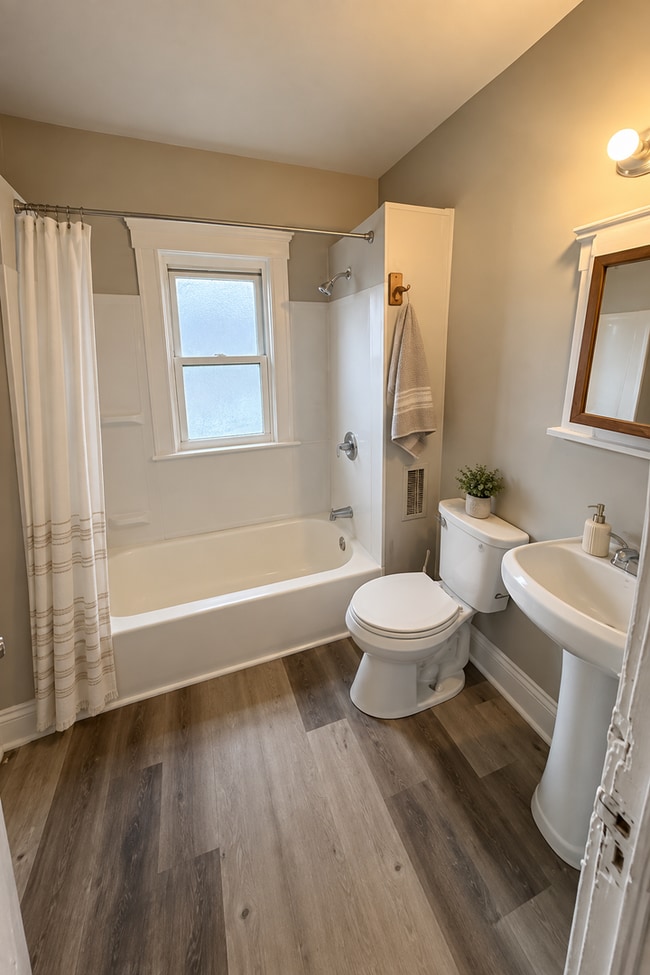 12531 Forest Ave Unit 2