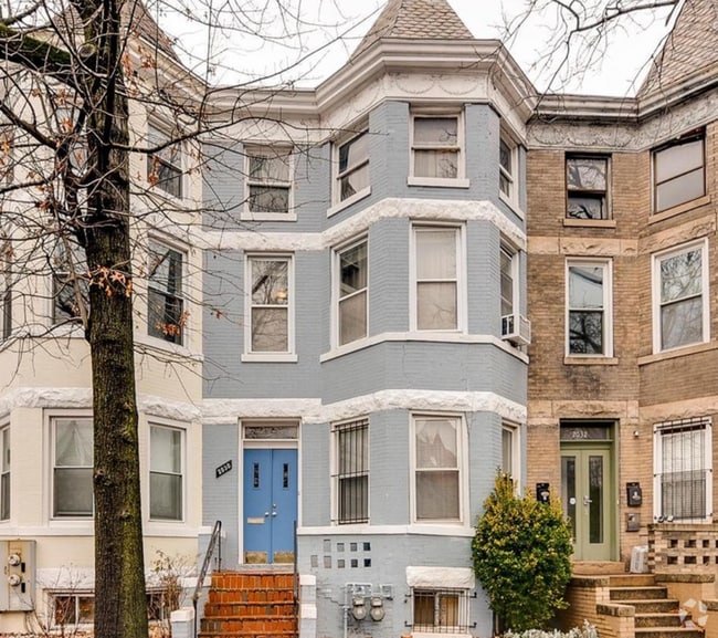 Building Photo - 2030 North Capitol St NW Unit 1 Rental