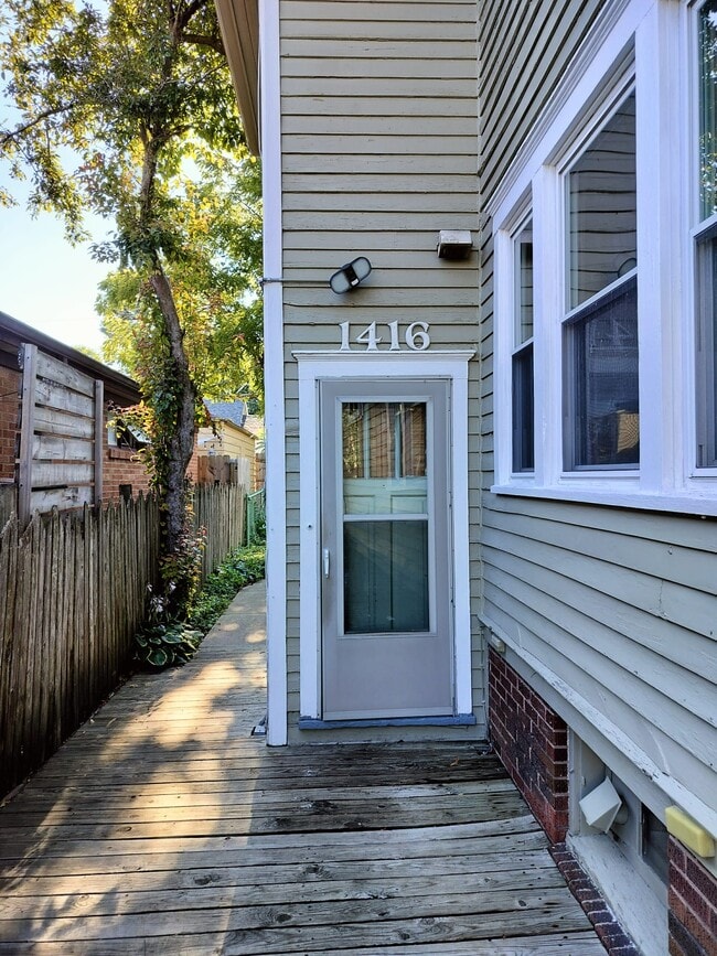 Photo - 1414 W Lawn Ave