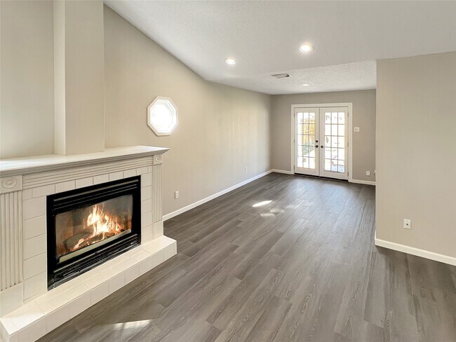 Photo - 15018 Cypress Green Dr