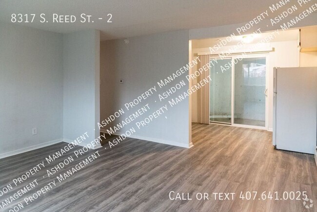 Building Photo - 2 Bed 1 Bath in Littleton with FREE 43'' T... Unit 2 Rental