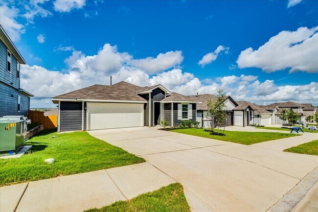 Photo - 173 Balmorhea St