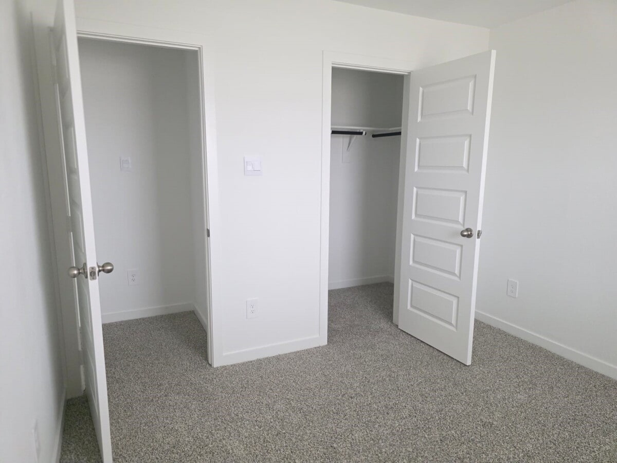 Photo - 2803 Lisburn Ter Ln