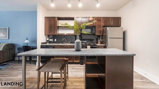 Photo - 810 W St Johns Ave Unidad 1271