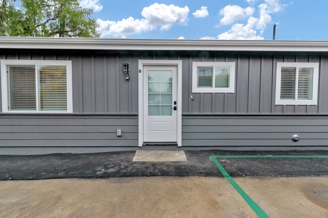 Photo - 2674 Elden Ave.