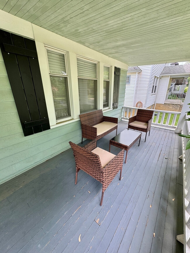 Photo - 2334 Noble Rd Unit SI ID1057670P