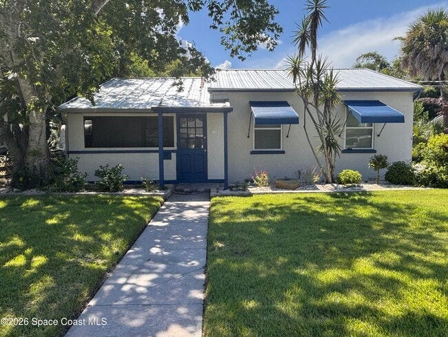 Building Photo - 2100 Hallwood Pl