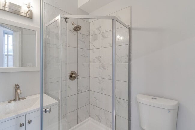Photo - Newly Renovated Temple Apartment Unit C