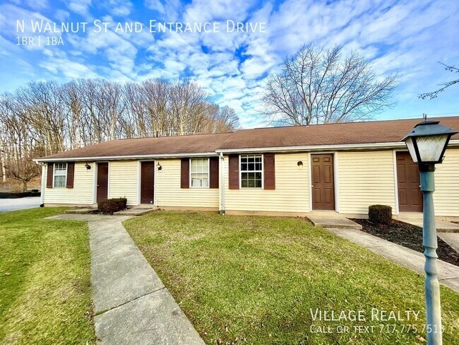Photo - 320 N Walnut St
