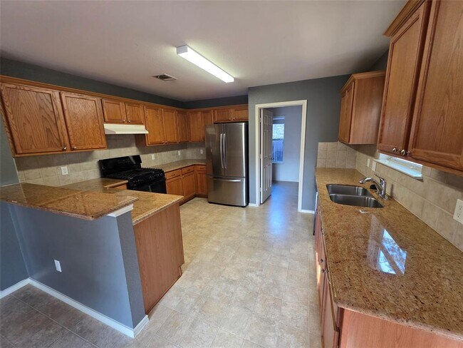 Photo - 2210 Wilma Rudolph Rd