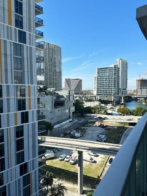 Photo - 41 SE 5th St Unit 808