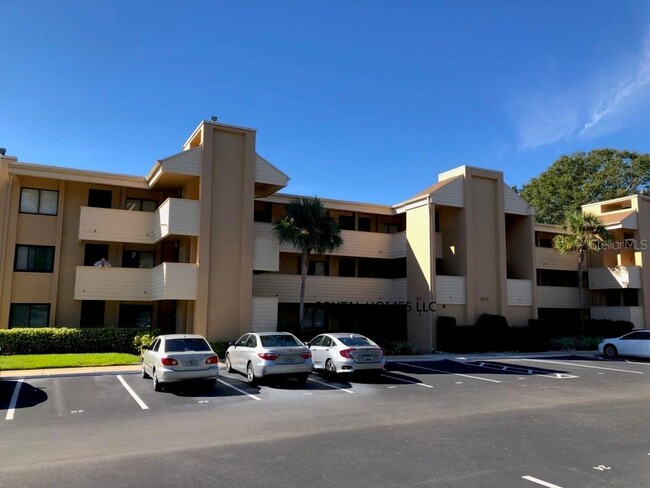 Building Photo - 510 Cranes Way Unit 302 Rental