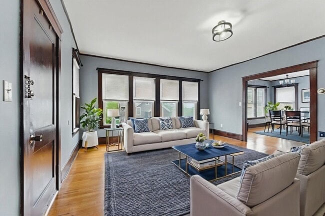 Building Photo - 466 Locust St Unit 2 Rental