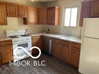 Photo - 206 Louise Ave