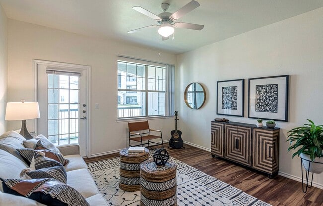 Photo - Mission at Baytown