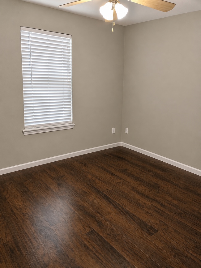 Photo - 5102 Hatteras Dr