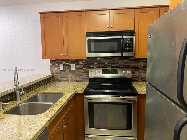 Photo - 3130 Bird Ave