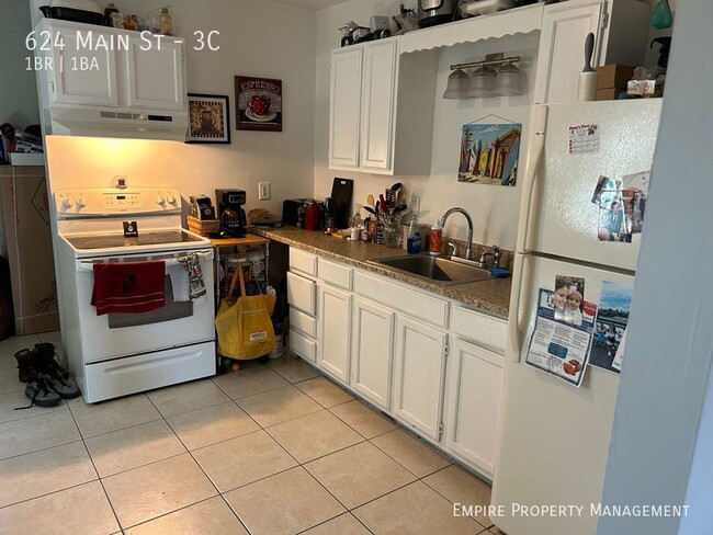 Photo - 624 Main St Unit 3C