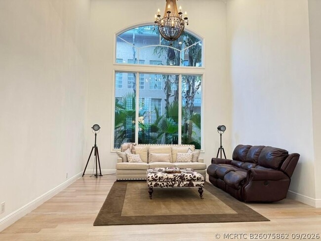 8149 Valhalla Dr