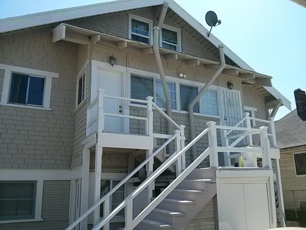 Photo - 1137 Irolo St