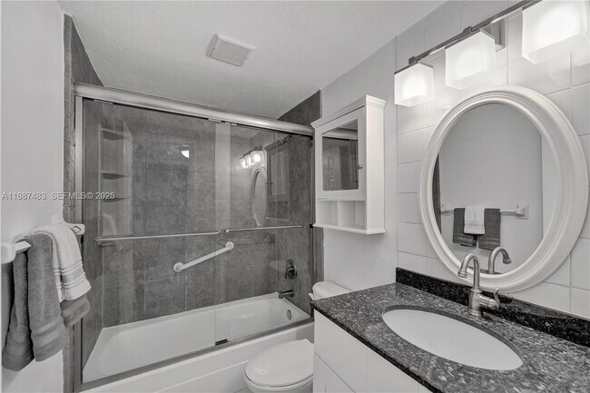 Photo - 2716 NE 30th Pl