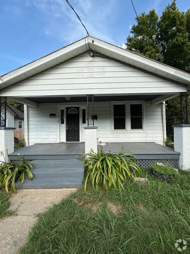 Building Photo - 1612 Columbia St Rental