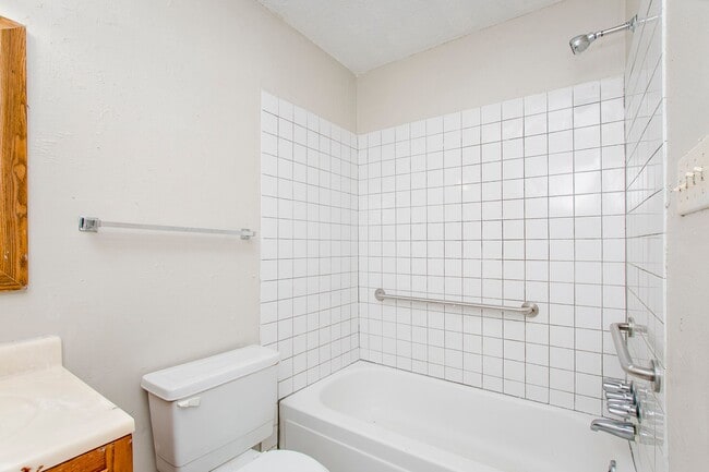 Photo - 5245 Kimberlin Ave Unit C