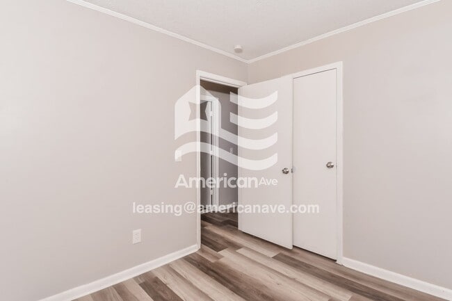 Photo - 122 Miranda Rd