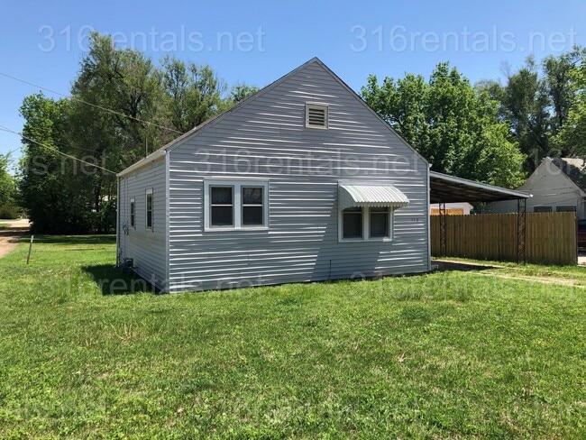 Photo - $575 - 1 bed 1 bath - Single Family Home