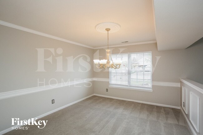 7952 Alamosa Ln