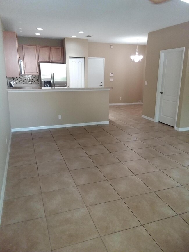 Photo - 2410 SE Union Park Dr