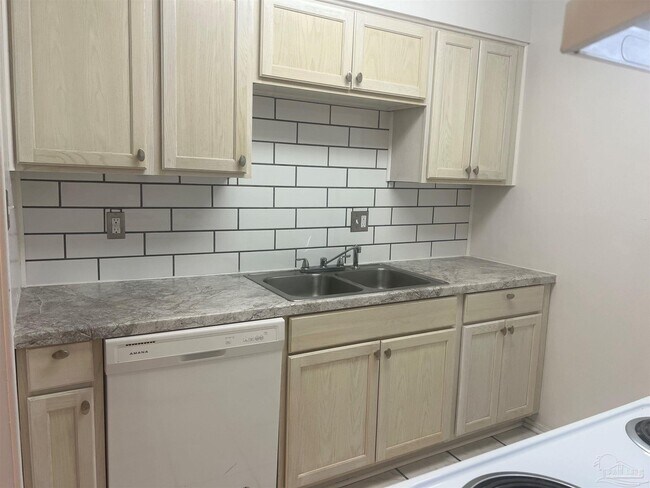 Photo - 2300 W Michigan Ave Unit 21