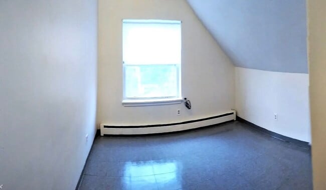 Photo - 55 Bernard St Unit 3