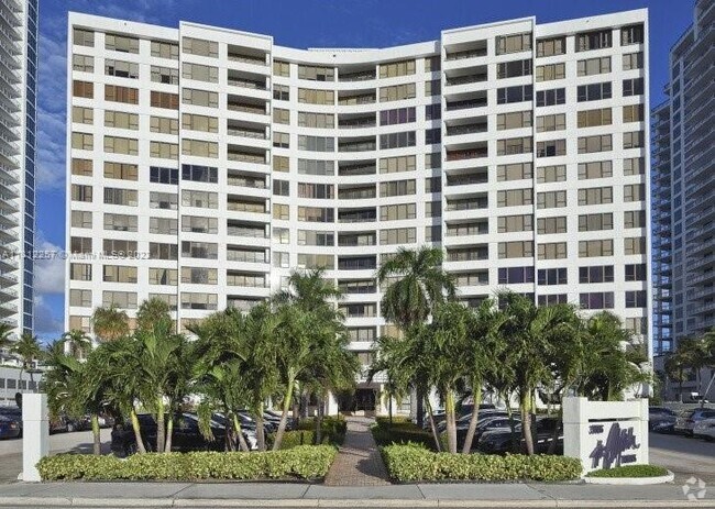 Building Photo - 3505 S Ocean Dr Unit 108 Rental