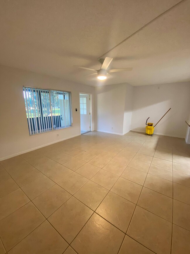 4709 Sable Pine Cir Unit B1