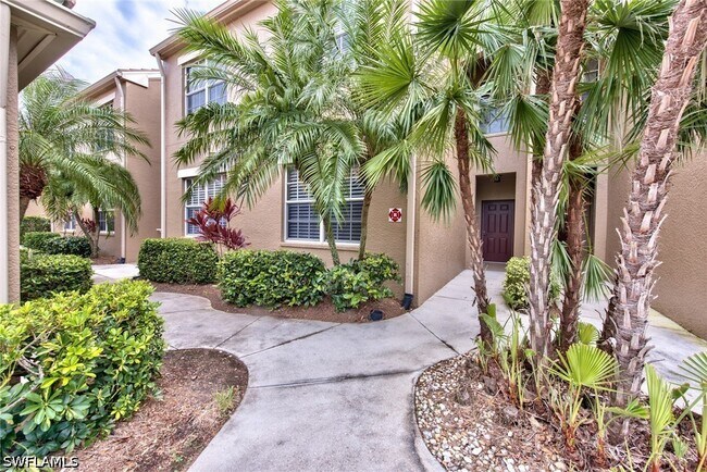 20081 Seagrove St Unit 902