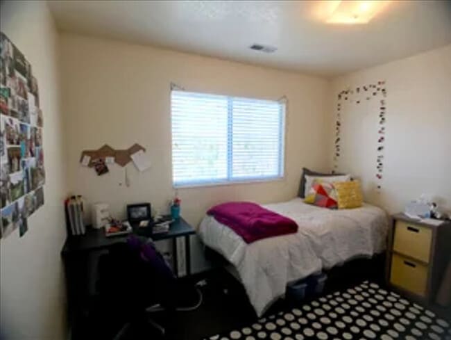 Photo - Brooklane Apartments