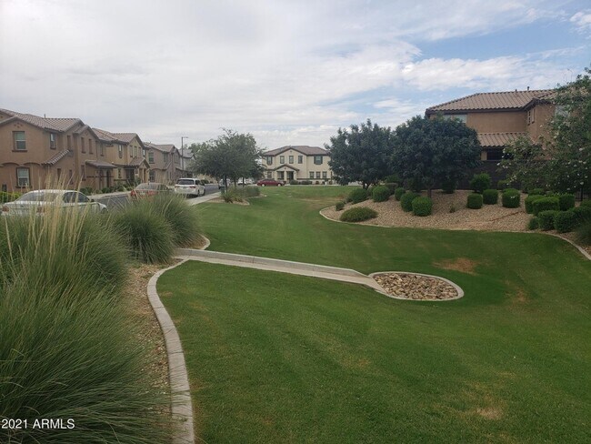 Photo - 16345 W Latham St