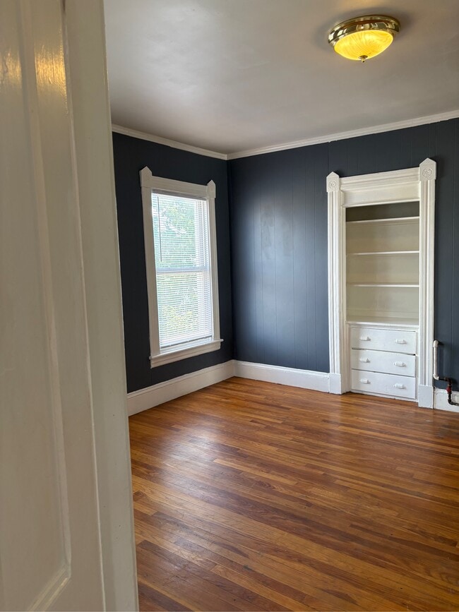 Photo - 32 Dix St Unit 3 bedrooms WPI area