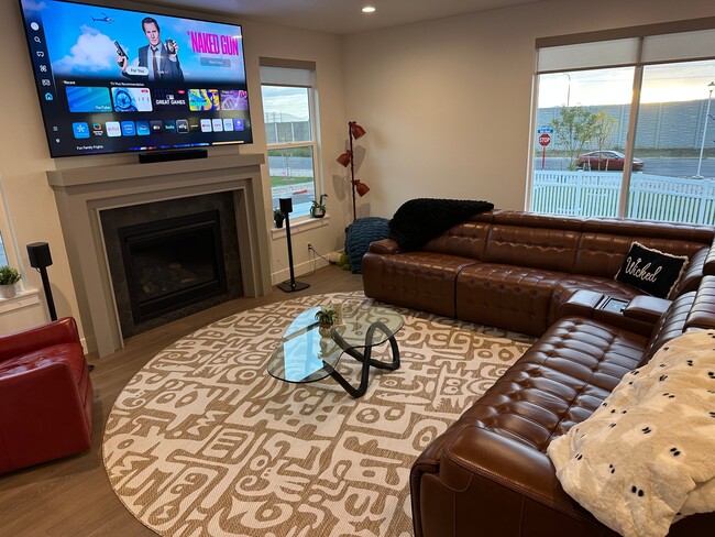 Photo - 2127 N 725 W