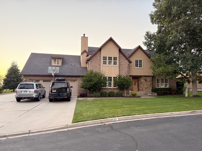 Building Photo - Stunning Home in Provo - Beautiful Backyard!