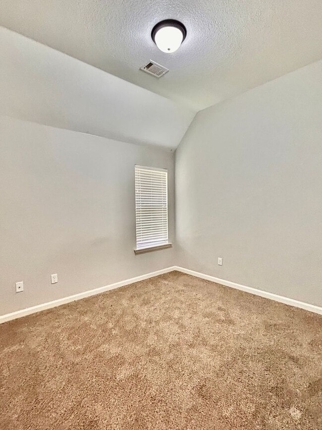 Photo - Charming newly renovated Home in Cordova, TN