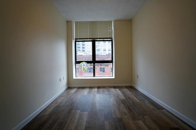 Photo - 81 Essex St Unit 63