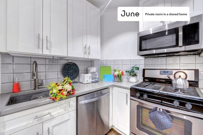 Photo - Room in Shared 3.0 bed/1 bath home