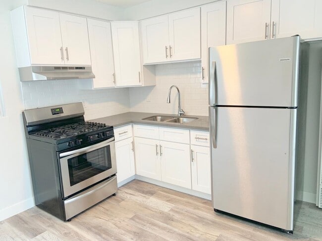 Building Photo - 4050 W El Segundo Blvd Rental