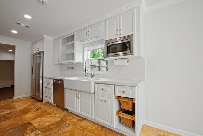 Photo - 561 SW 168th Terrace
