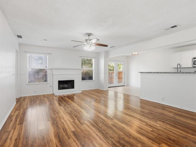 Photo - 4305 Falcon Dr