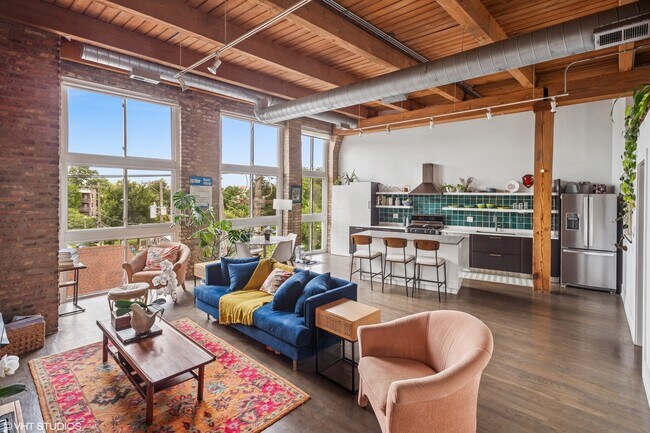 Photo - 2544 W North Ave