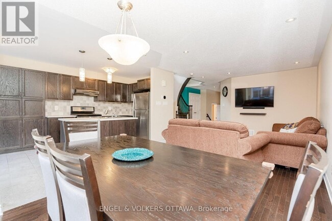 Photo - 509 Petrichor Cres