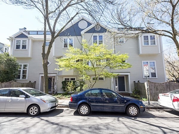 Photo - 281 Brookline St Unit #1